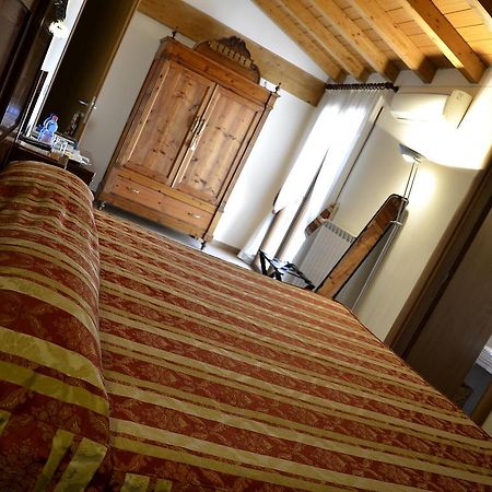 9 Muse Bed And Breakfast Canneto sull'Oglio Экстерьер фото