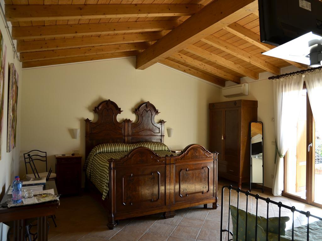 9 Muse Bed And Breakfast Canneto sull'Oglio Экстерьер фото