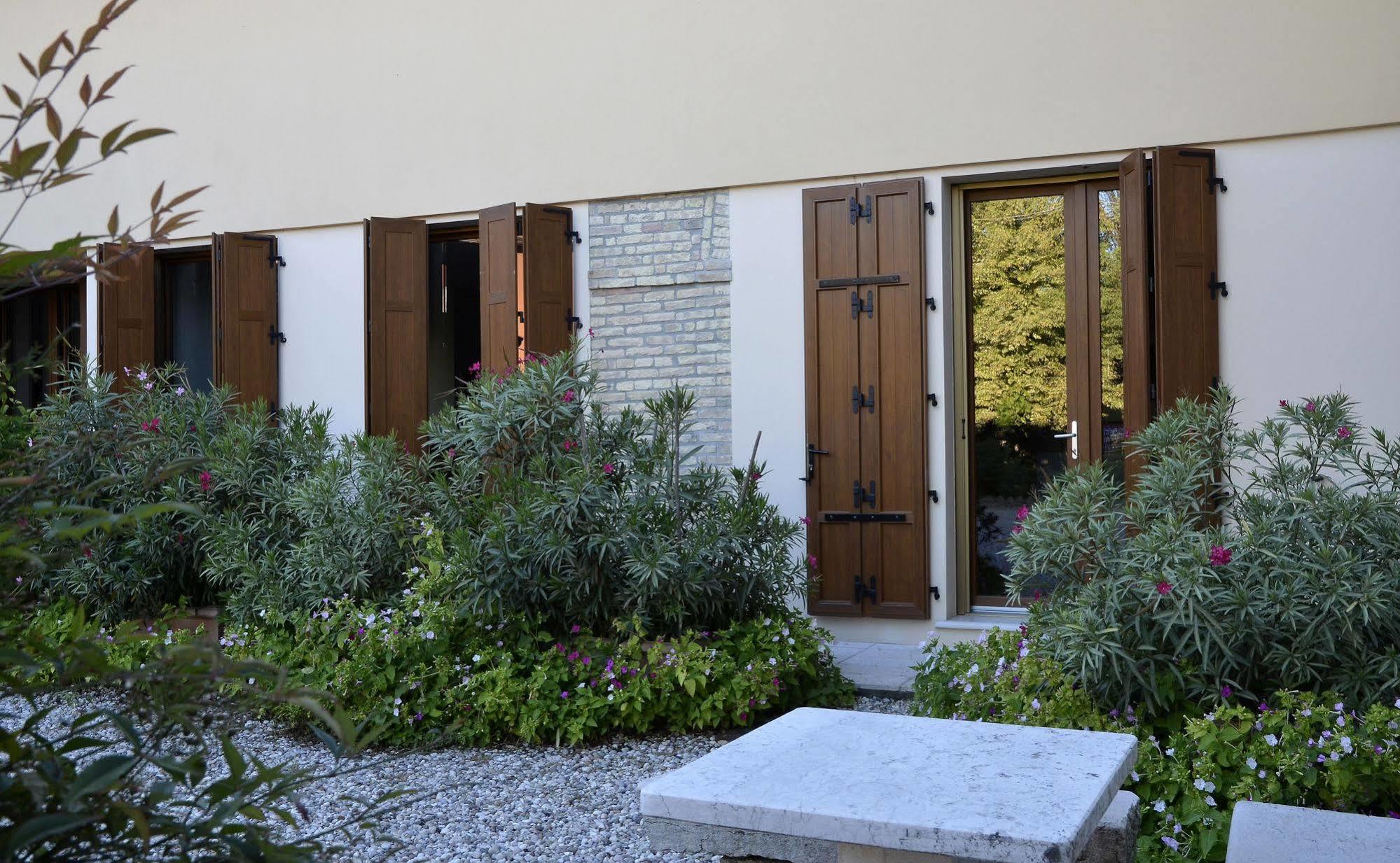 9 Muse Bed And Breakfast Canneto sull'Oglio Экстерьер фото