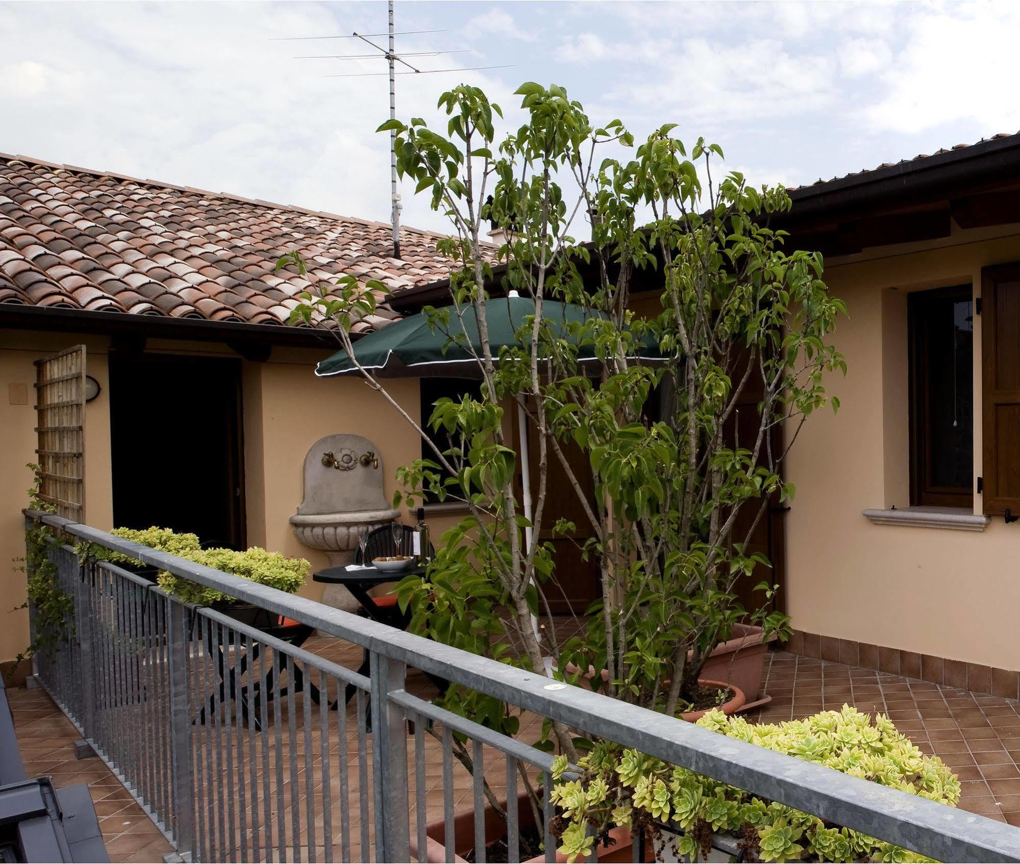 9 Muse Bed And Breakfast Canneto sull'Oglio Экстерьер фото