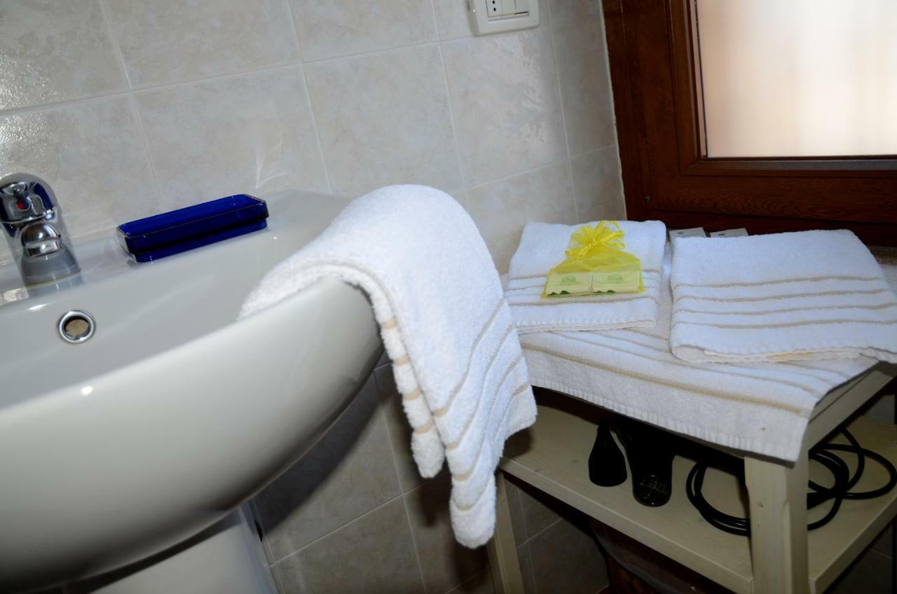9 Muse Bed And Breakfast Canneto sull'Oglio Экстерьер фото